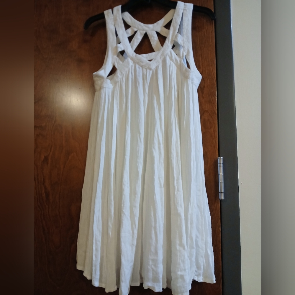 NWOT/ VML STYLELINE white strappy boho mini dress